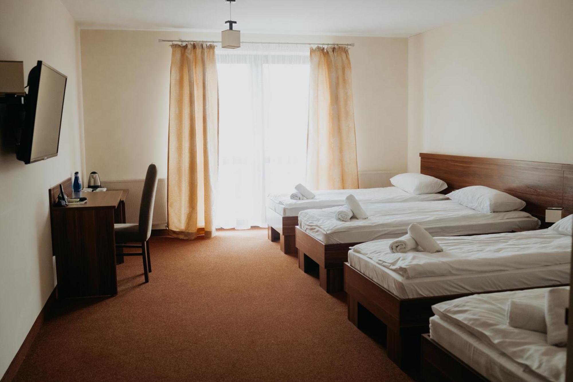Noclegi - Apartamenty Zolynianka Extérieur photo