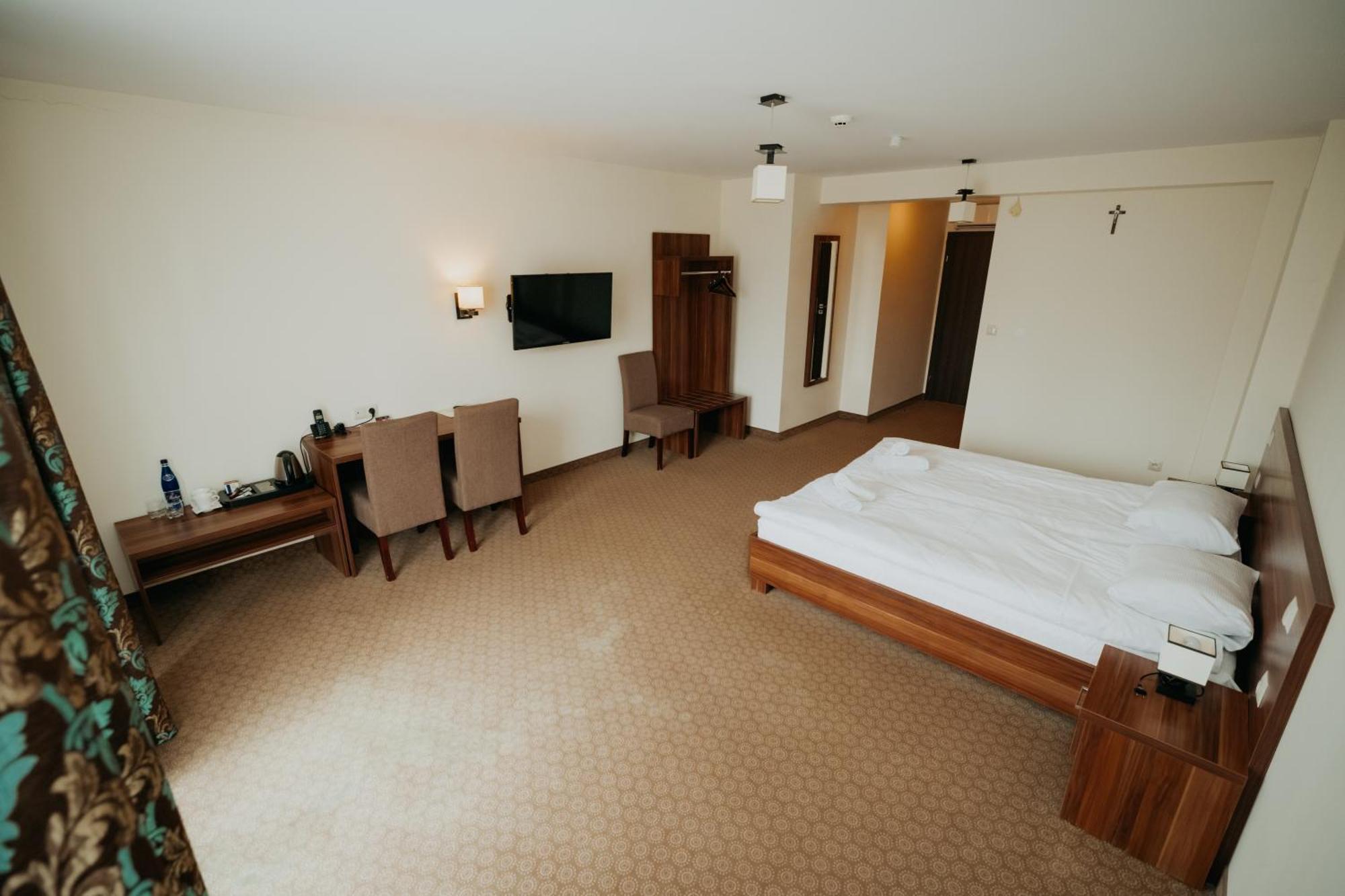 Noclegi - Apartamenty Zolynianka Extérieur photo